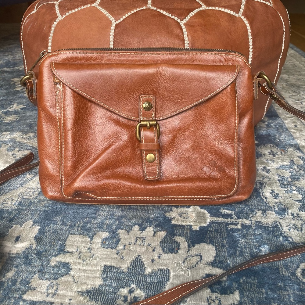 Patricia Nash Leather Crossbody bag